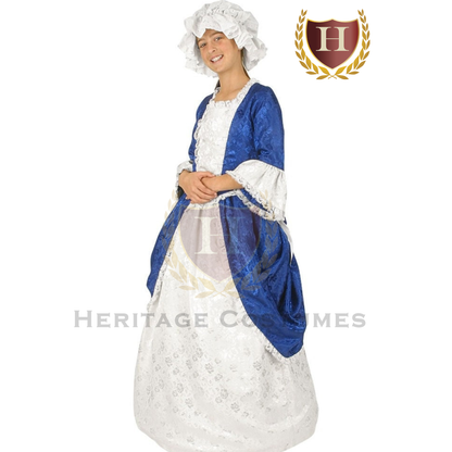 Child wearing a Betsy Ross colonial costume inspired by the American Revolutionary War.