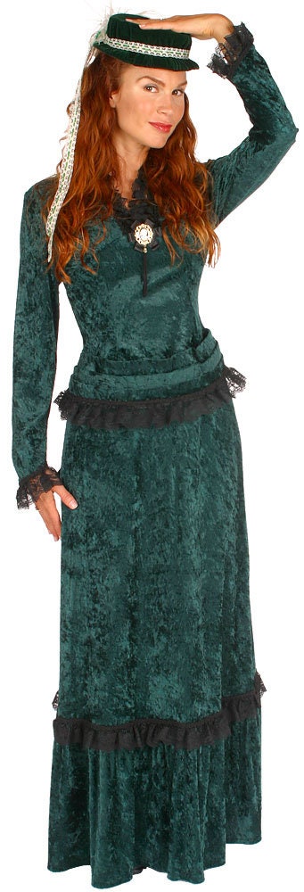 Victorian Era Women's Velvet Dress Heritagecostumes Victorian Era Women's Velvet Dress Heritagecostumes